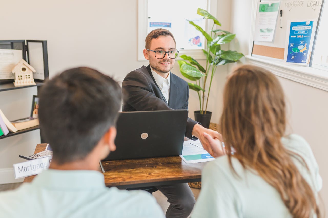 Sélectionnez une agence d'assurance près de chez vous