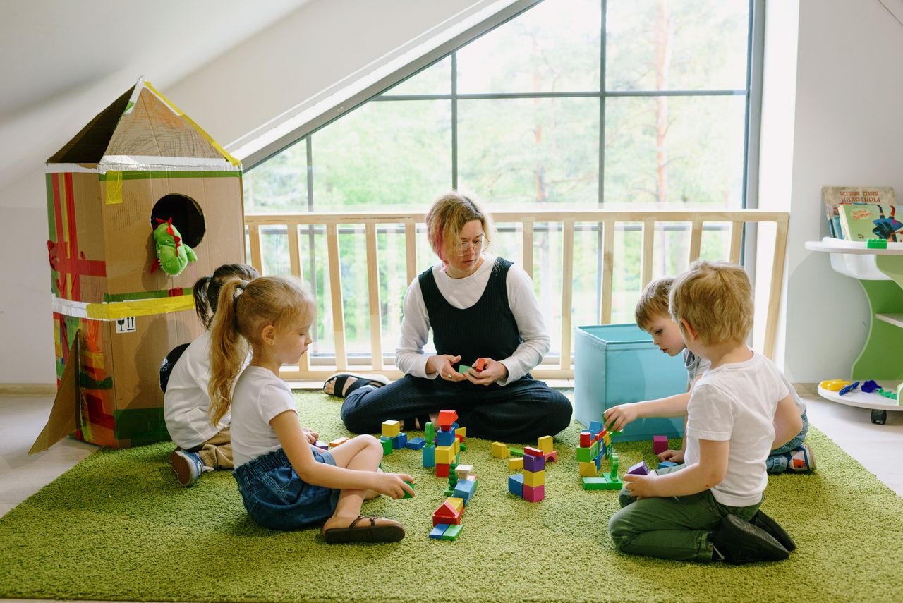 Garde d'enfants à domicile à Rouen : quelle agence en propose