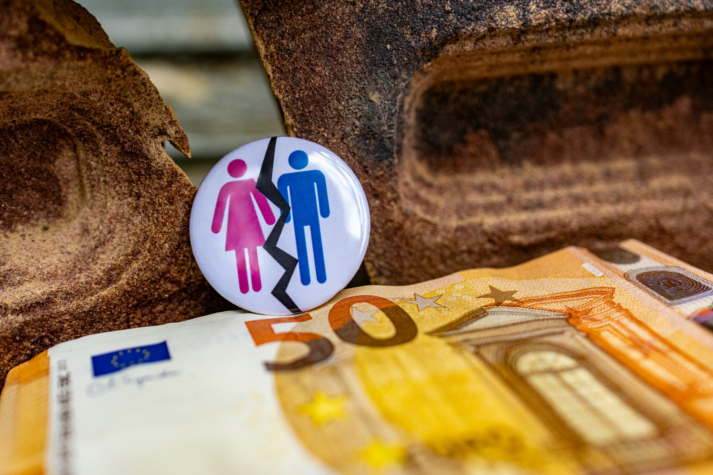 Fait par « consentement mutuel », le divorce suisse coûte bien moins cher !